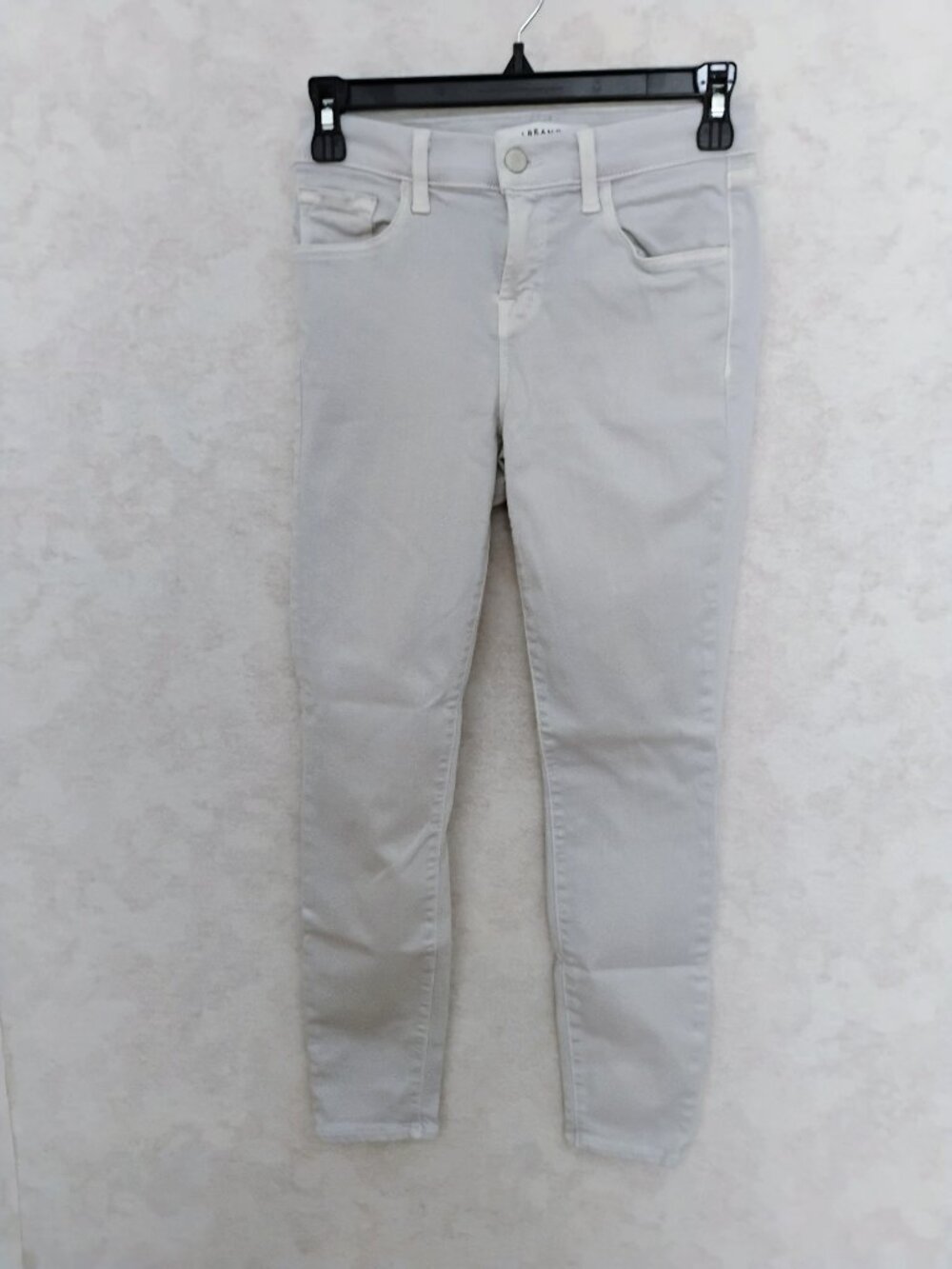 J Brand Capri Mid Rise Pale Grey Jeans 24
